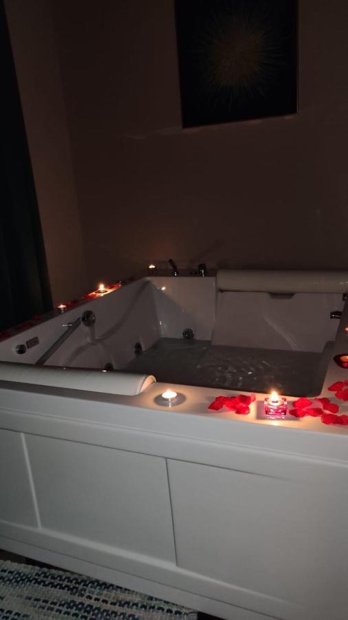 B&B Romeo Luxury Rooms 카타니아 외부 사진
